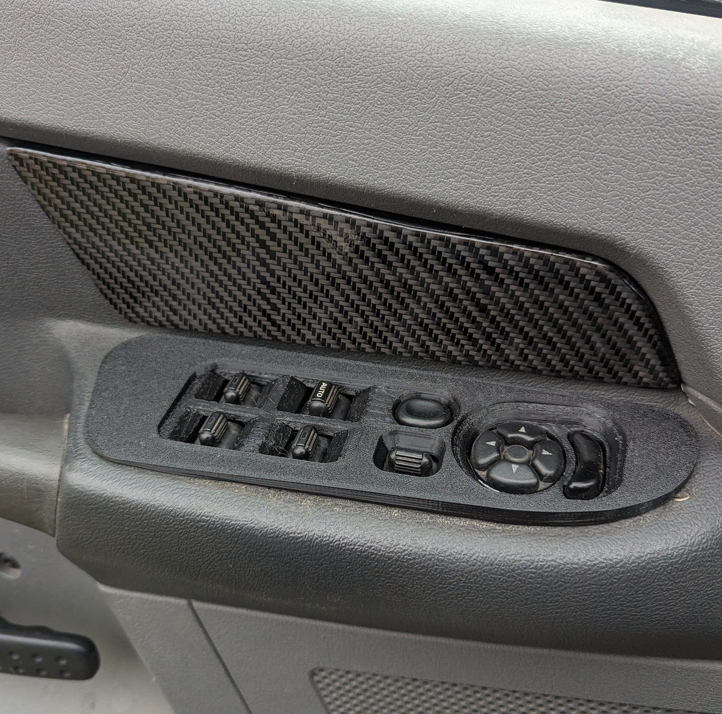 Front Window/Lock Switch Panels for 2003-2010 Dodge Ram