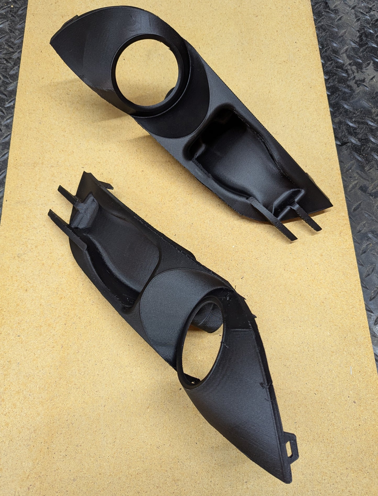 Fog Light Brake Duct Bezel for 2014-2019 Fiesta ST